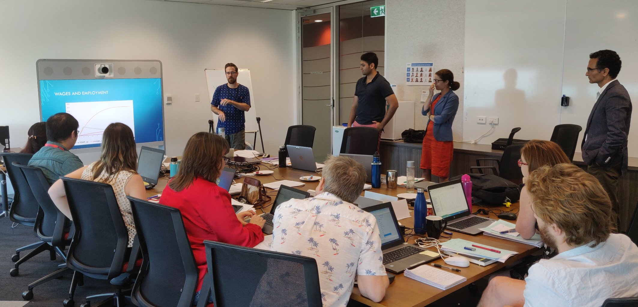 Participants explain their simulation results at a VURM training course held September 2019 in Darwin, NT