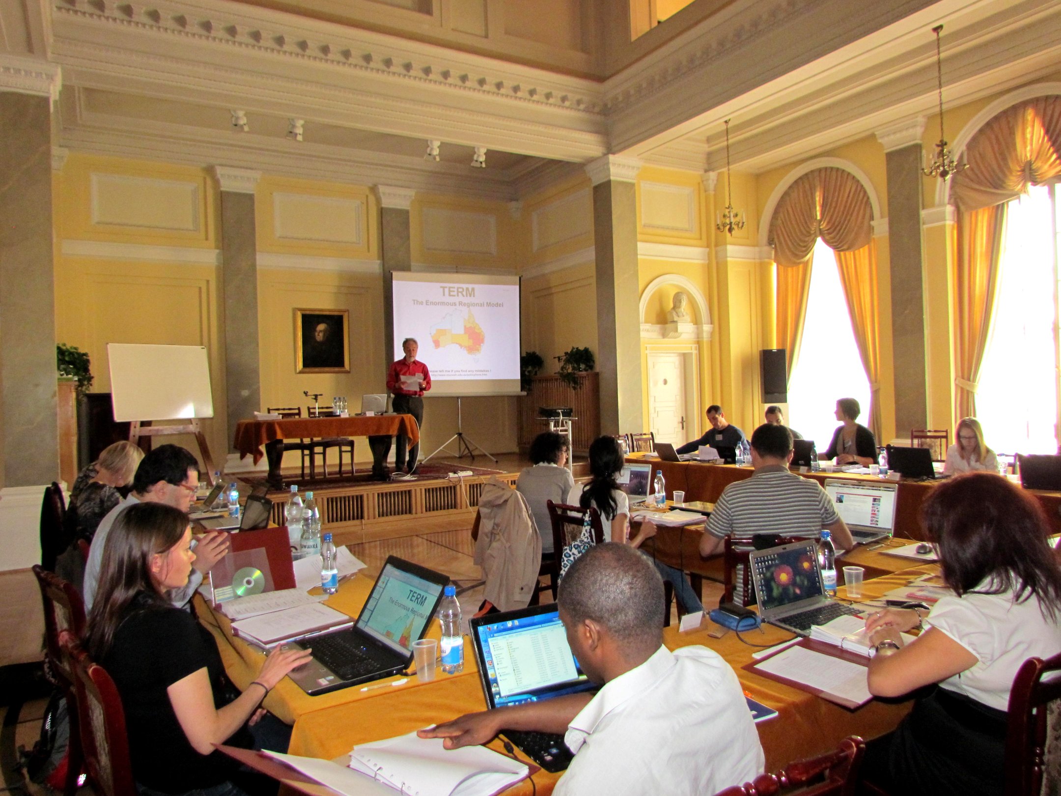 August 2011 Regional CGE Modelling Course at Polish Academy of Sciences, IRWiR, Warsaw
