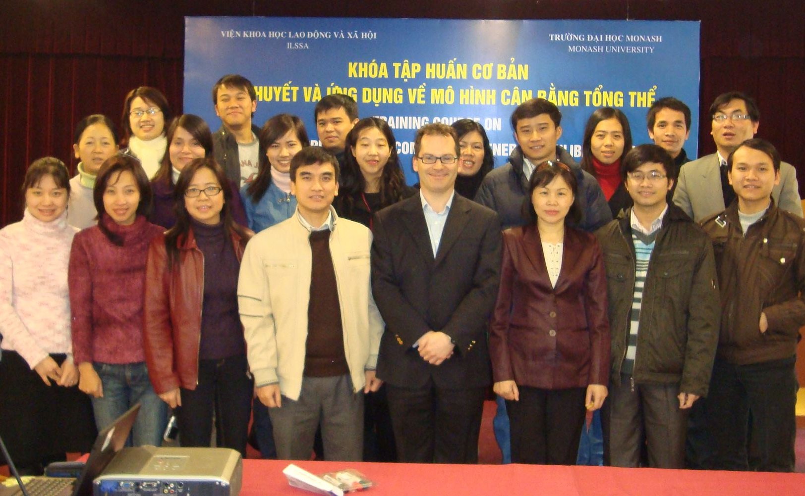 January 2010 Hanoi CGE Modelling Course