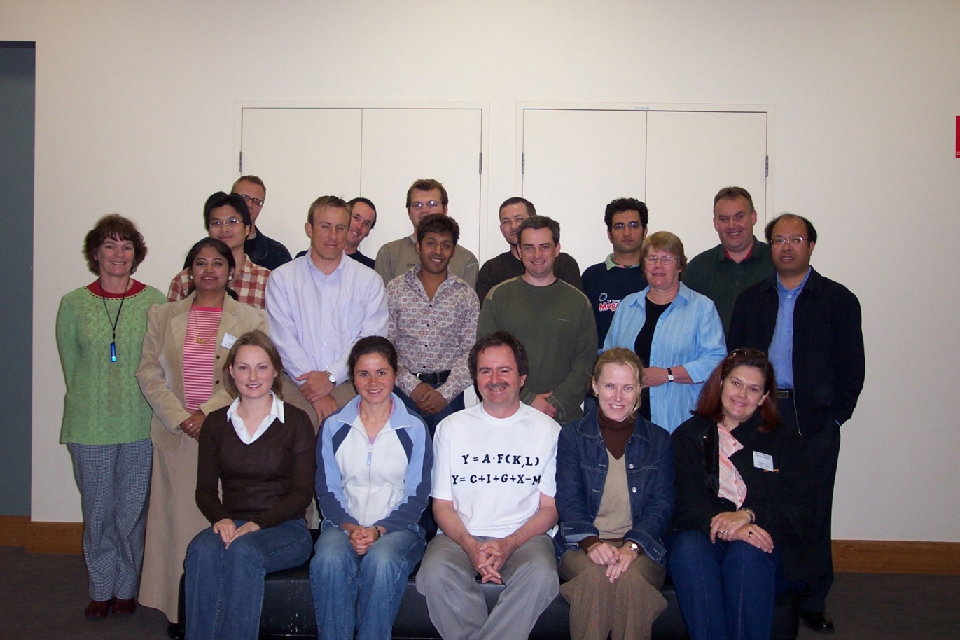 November 2004 Monash Model Course at Monash
